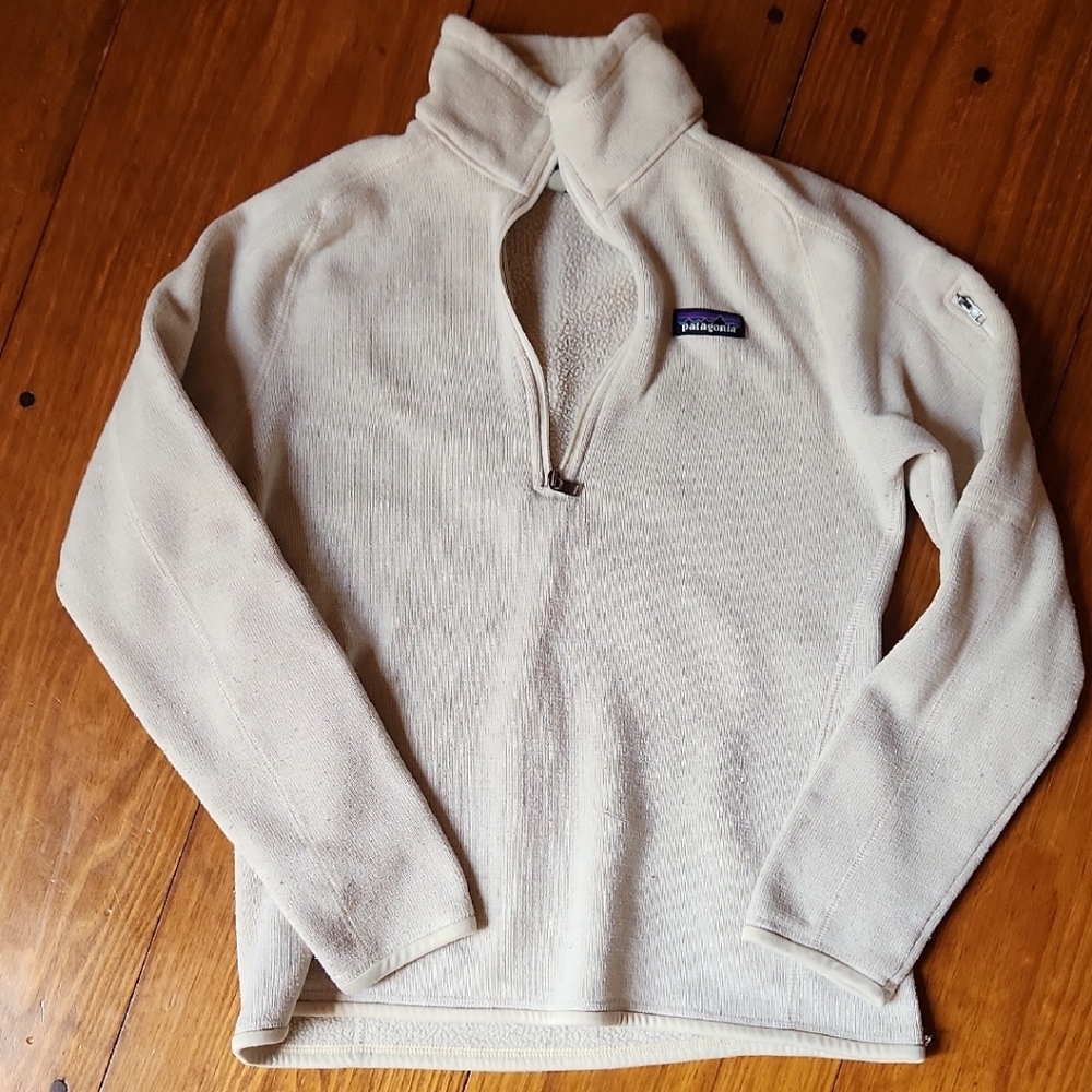 Patagonia Women's Zip Up Sweater in Cream
